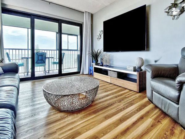 On Beach Vacation Condo in Madeira Beach
